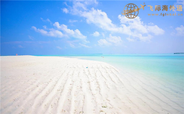 海边沙滩风景图