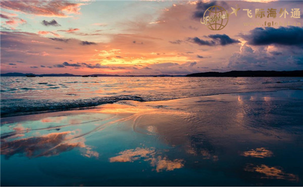 晚霞的海景图