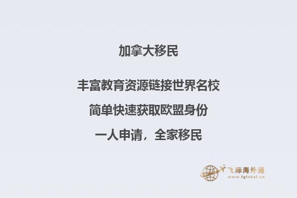 一个人坐在台阶上看书