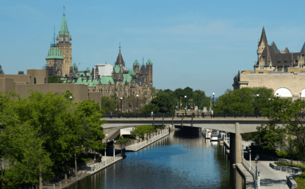 加拿大留学转移民优势 ，曼省申请条件是什么？